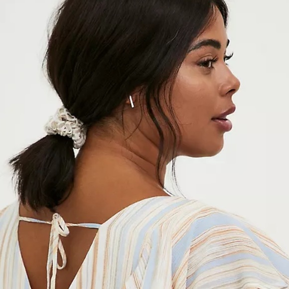 IVORY BOW HAIR TIE PACK - Picture 2 of 2